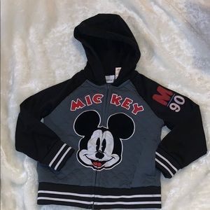 Disney boy’s zip up jacket